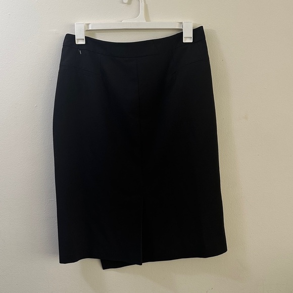 Black Wrap Button Skirt Corporate - Picture 2 of 8
